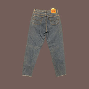 Levi’s Mom Jeans | Light Wash | Size 28 | High-Waist Tapered Fit